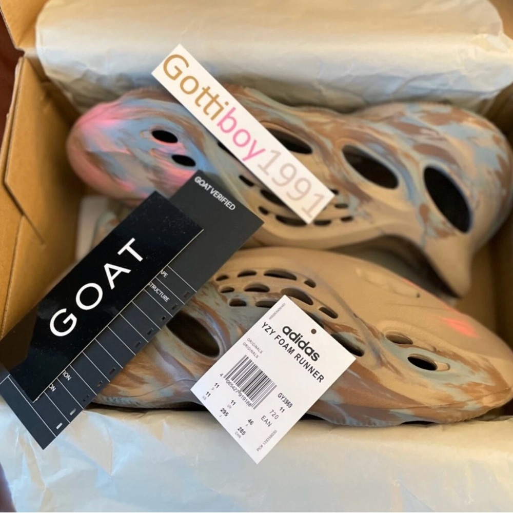 adidas YEEZY FOAM RUNNER 'MX SAND GREY' Size 11 2021 Neopolitan Kanye - Picture 7 of 9